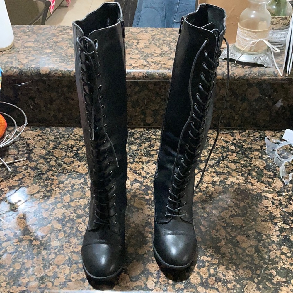 Torrid Black Knee high boots size 9W